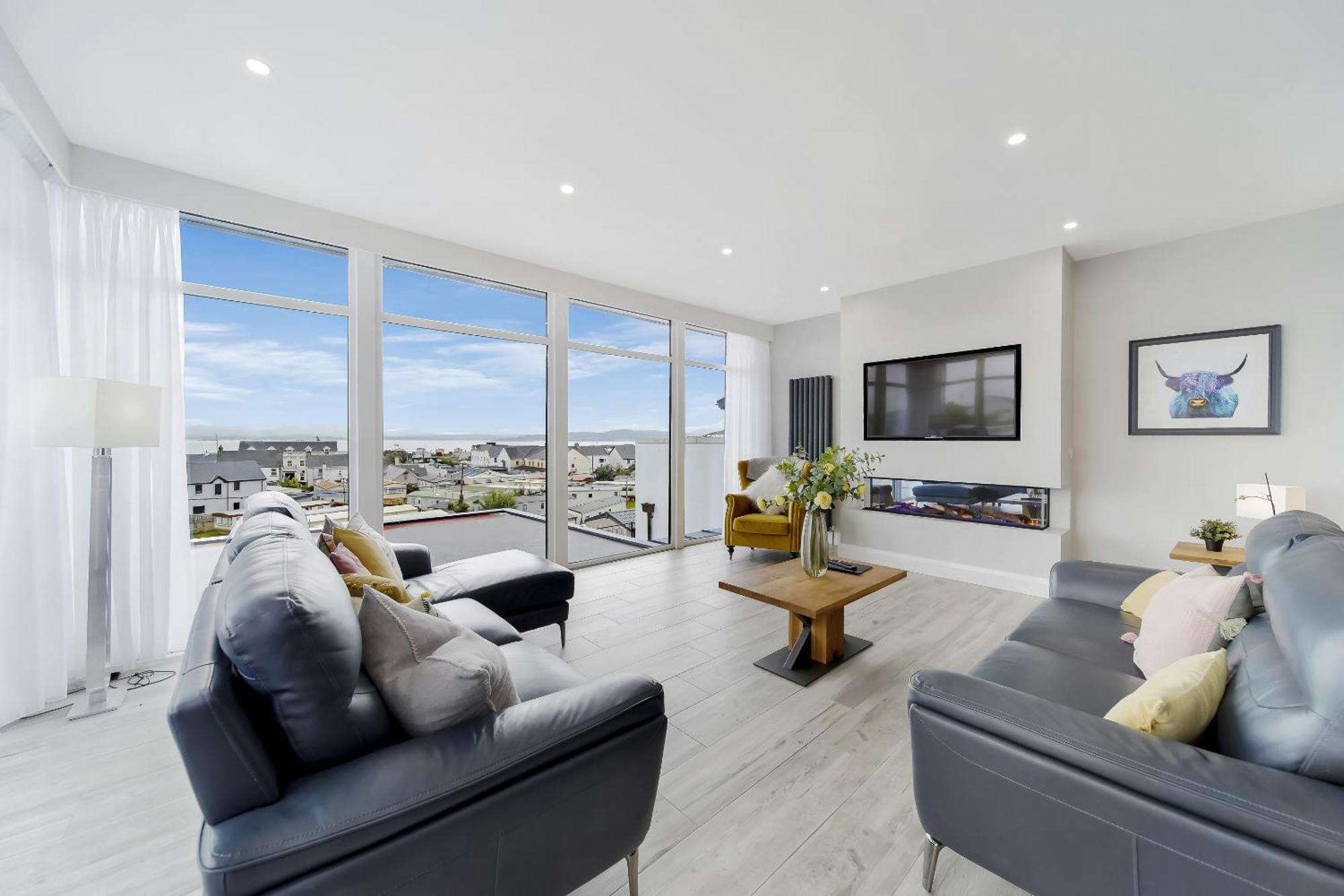 Bayview Luxury 4 Bedroom Penthouse Даунингс Экстерьер фото